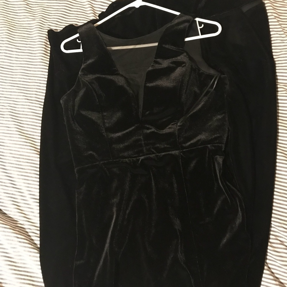 Long velvet dress